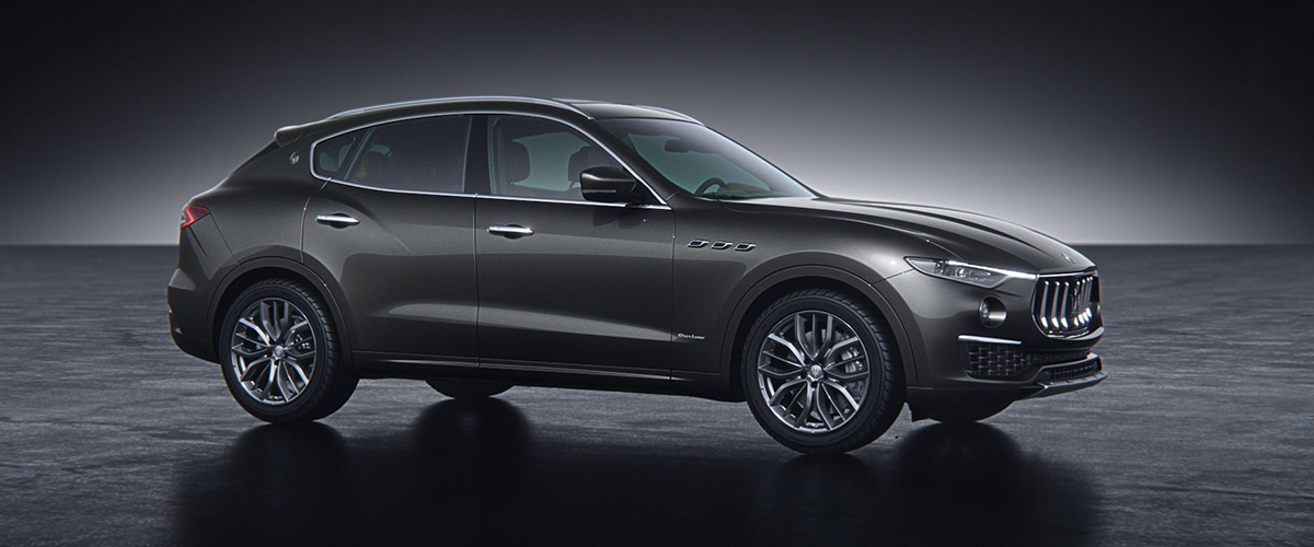 Side View of the 2019 Maserati Levante GranLusso