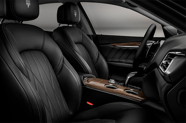 2019 Maserati Levante GranLusso Front Seat Interior