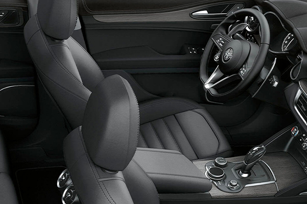 A raised interior view of the seats on the 2019 Alfa Romeo Stelvio.