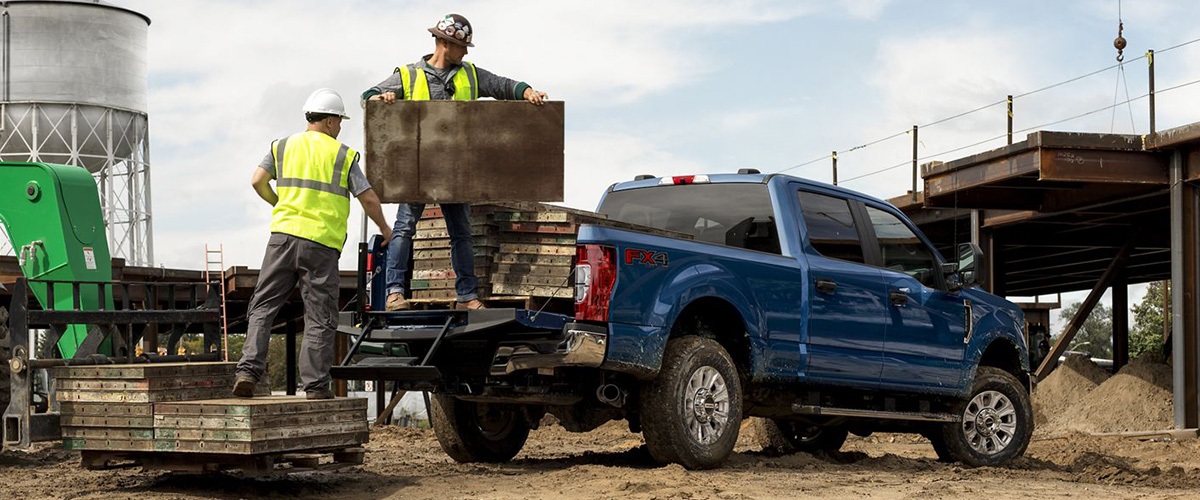 2020 Ford Super Duty from rear being loaded