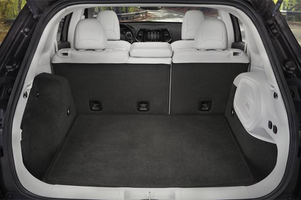 interior view of jeep cherokee vehicle showcasing the trunk space