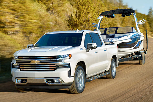 2021 Chevy Silverado 1500 Towing Boat