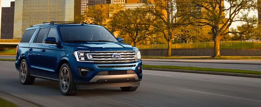 2021 Ford Expedition Limited in Antimatter Blue looking good in the city