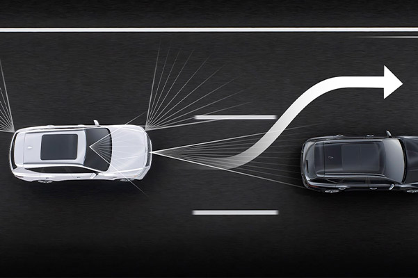 drawing of 2021 Genesis GV80 emitting rays from the windshield. Showcasing highway driving assist