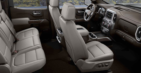 Interior shot of the seating in a 2021 GMC Sierra 1500