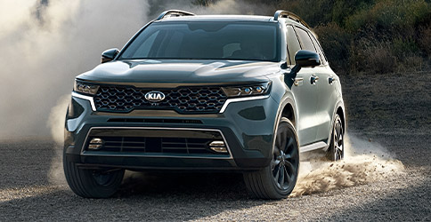 2021 Kia Sorento With Adaptive All-Wheel Drive Three-Quarter View