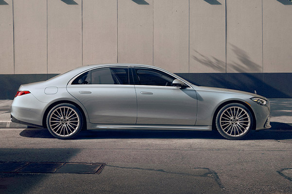 2021 Mercedes-Benz S-Class parked on a street