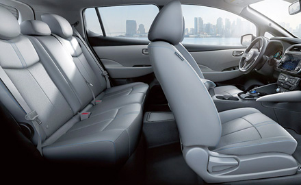 Nissan LEAF leather-appointed seats