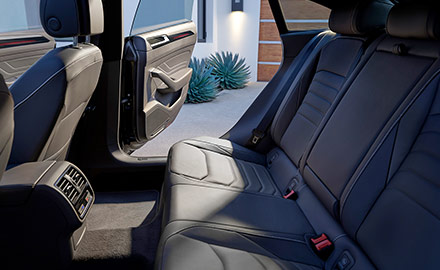 2021 Volkswagen Arteon Rear seats