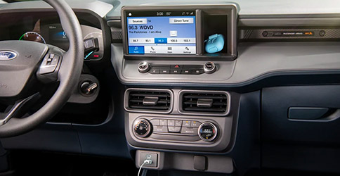 Eight-inch touchscreen in the 2022 Ford Maverick