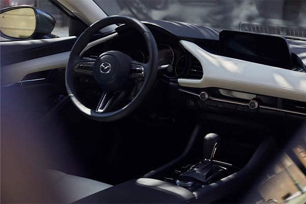 2022 Mazda3 sedan steering wheel