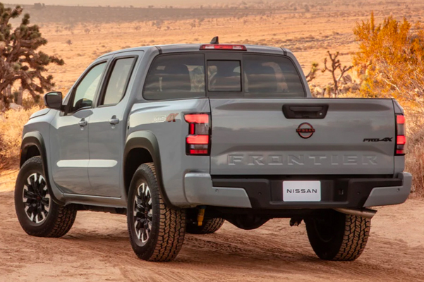 rear view of the 2022 nissan frontier
