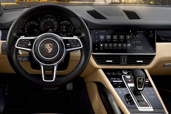 2022 Porsche Cayenne Interior dashboard