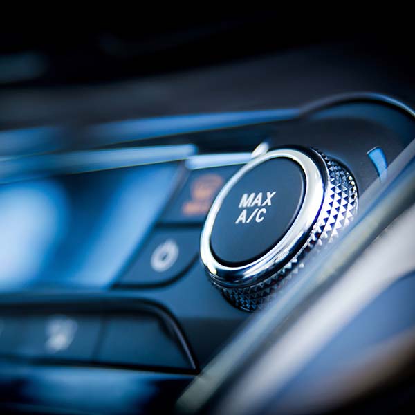 Close up of Max A/C Knob